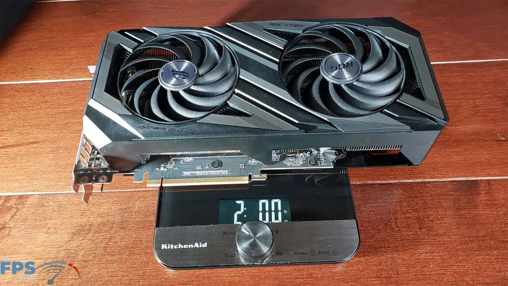 ASUS ROG Strix Radeon RX 7600 OC Edition: card weight