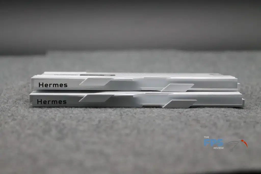 Acer Predator Hermes 6800MHz memory kit top view
