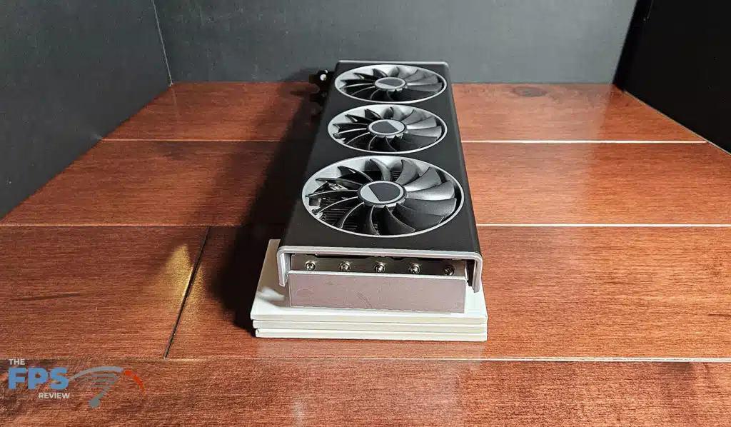 XFX SPEEDSTER MERC 319 RX 7800 XT Black: rear