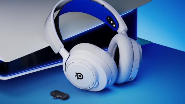 SteelSeries Releases Special-Edition Arctis Nova 7P and 7X Wireless Headsets in White for PlayStation and Xbox