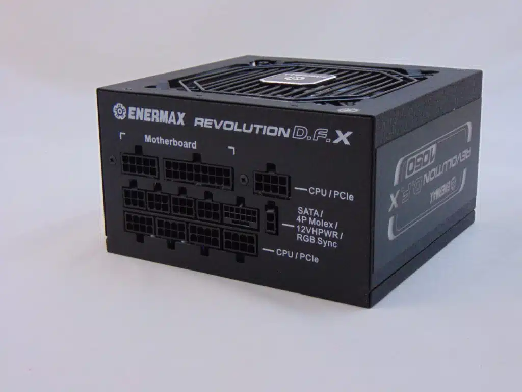 Enermax REVOLUTION D.F. X 1050W front