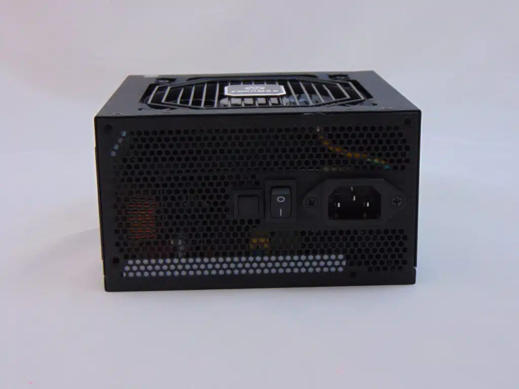 Enermax REVOLUTION D.F. X 1050W rear
