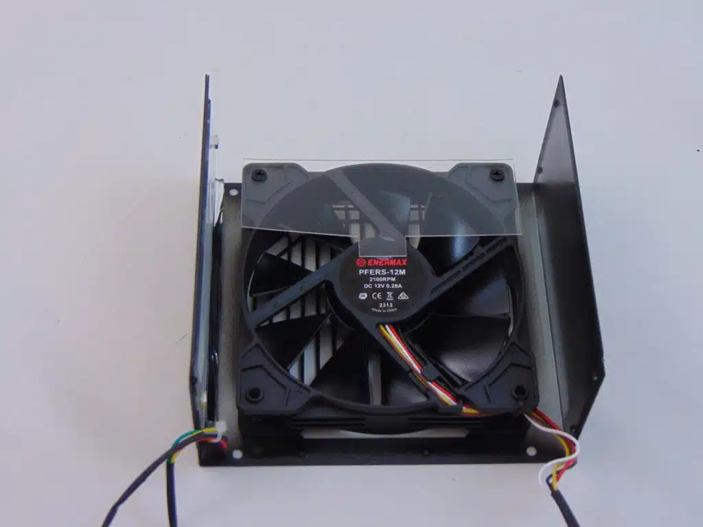 Enermax REVOLUTION D.F. X 1050W fan