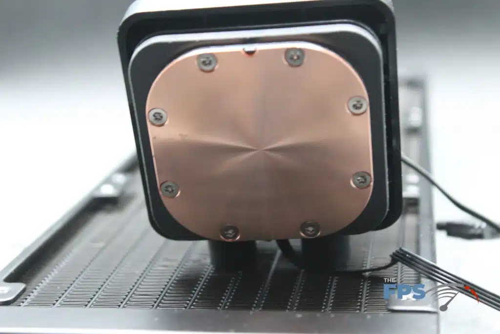 Enermax LIQMAXFLO 360mm coldplate view