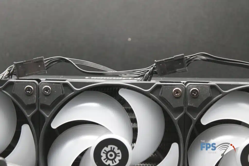 Enermax LIQMAXFLO 360mm fans connected with 8-pin cable thing