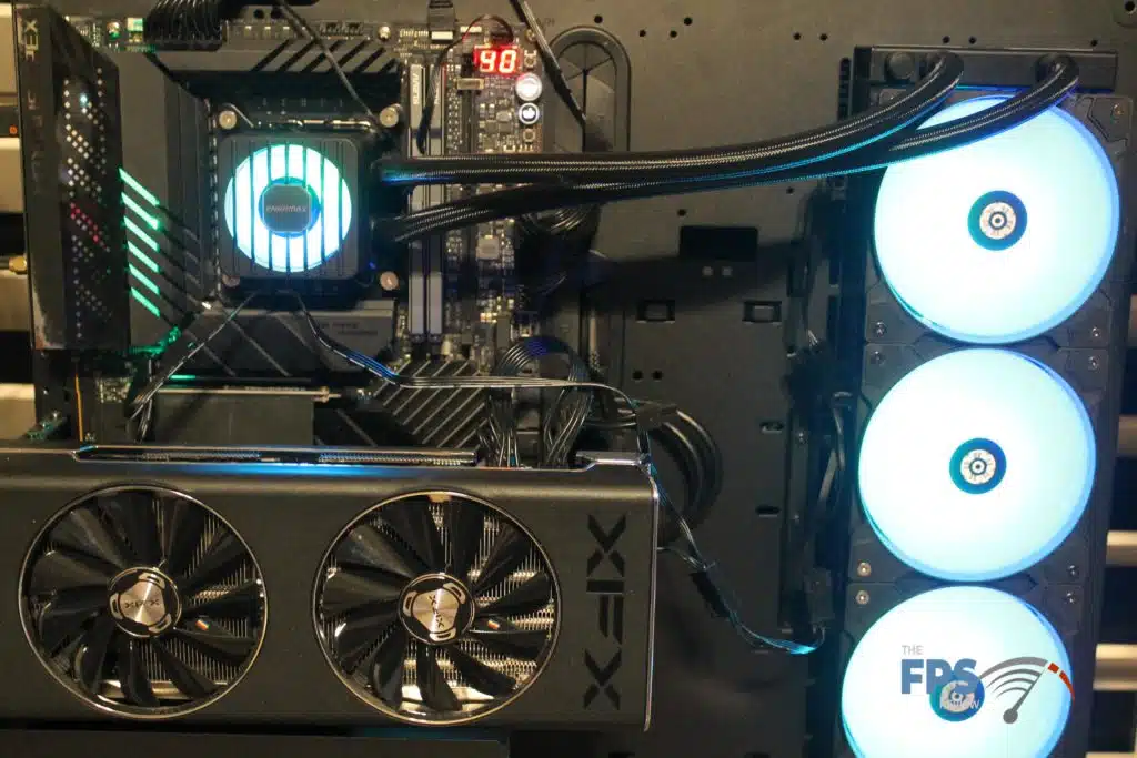  Enermax LIQMAXFLO 360mm installed, lights on