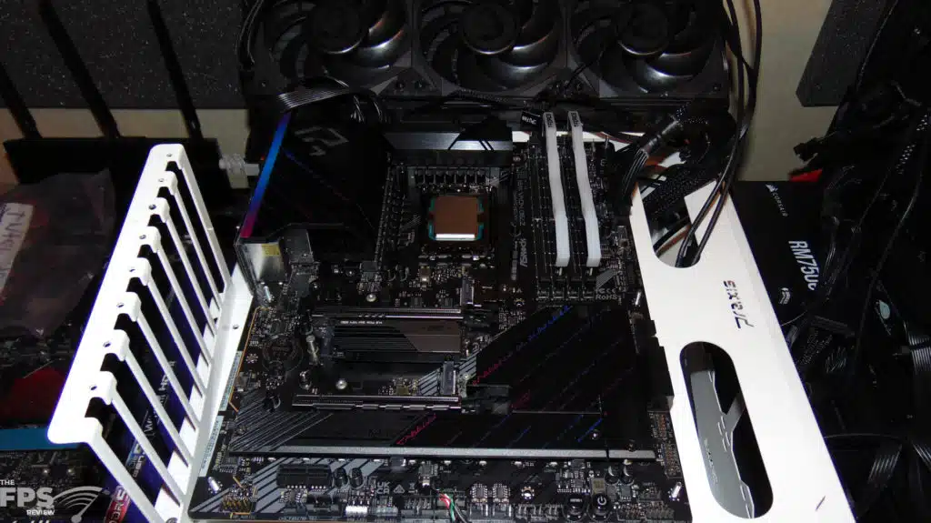 ASRock Phantom Gaming Z790 NOVA WIFI Motherboard System Pictures
