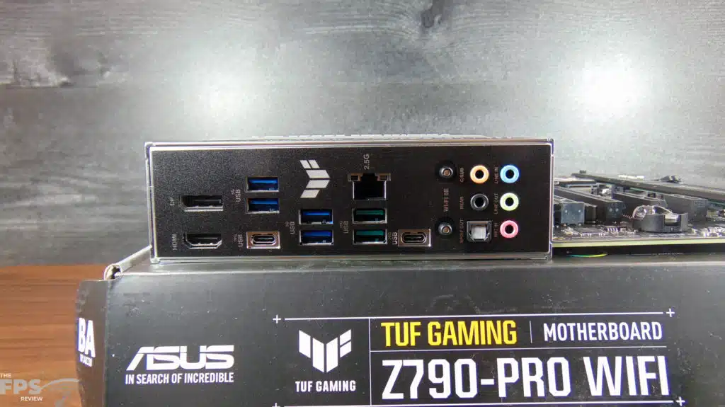 ASUS TUF GAMING Z790-PRO WIFI Motherboard I/O