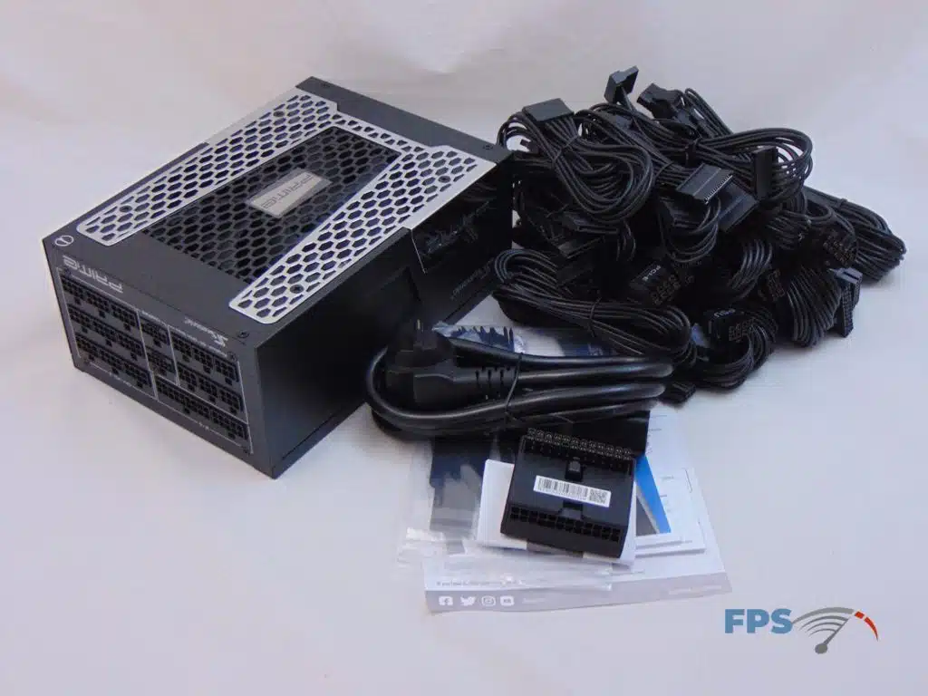 Seasonic PX-1600 contents1