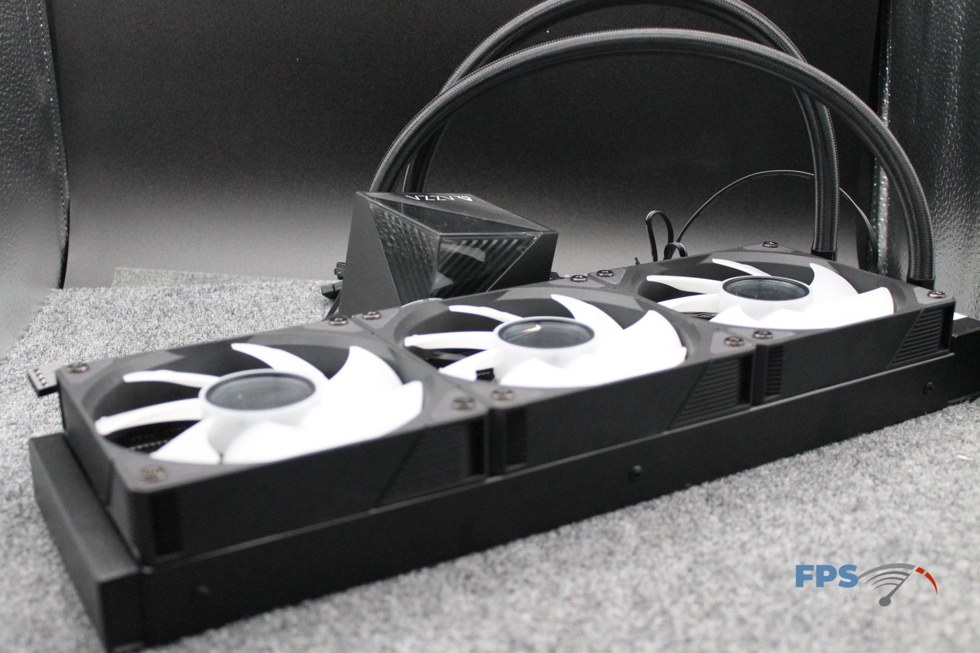 Azza Radiator AZZA Cube 360 AIO CPU Cooler Review
