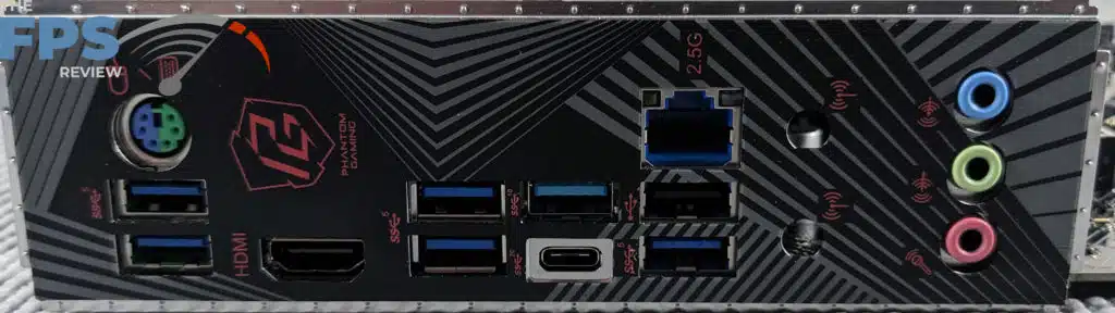 ASROCK Z790 PG LIGHTNING I/O shield.