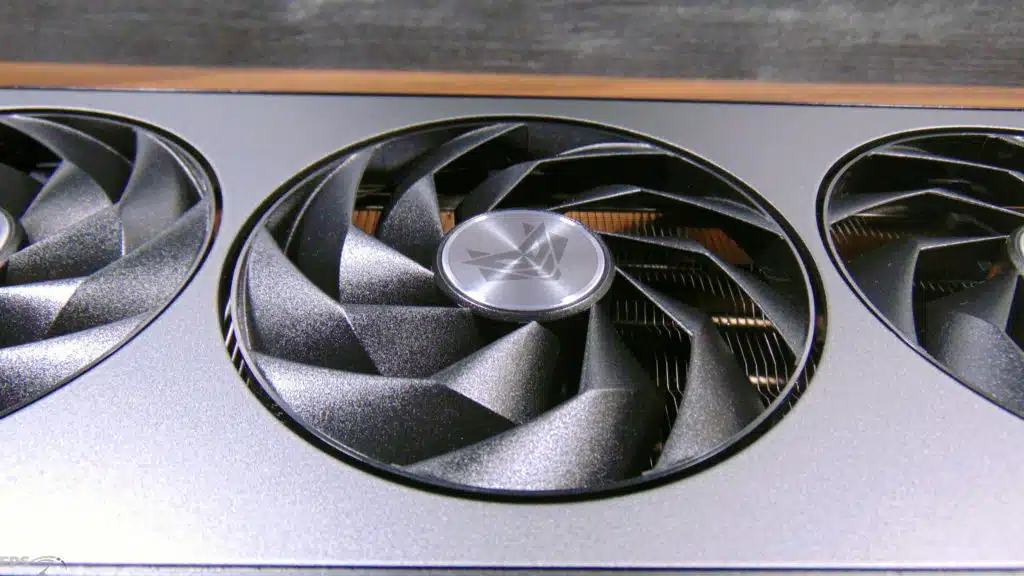 SAPPHIRE NITRO+ RX 7900 GRE 16GB Gaming OC Fans