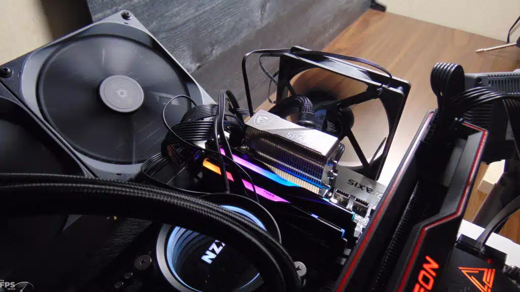 MSI SPATIUM M580 FROZR 2TB PCIe Gen5 M.2 NVMe SSD Side View Installed in Computer