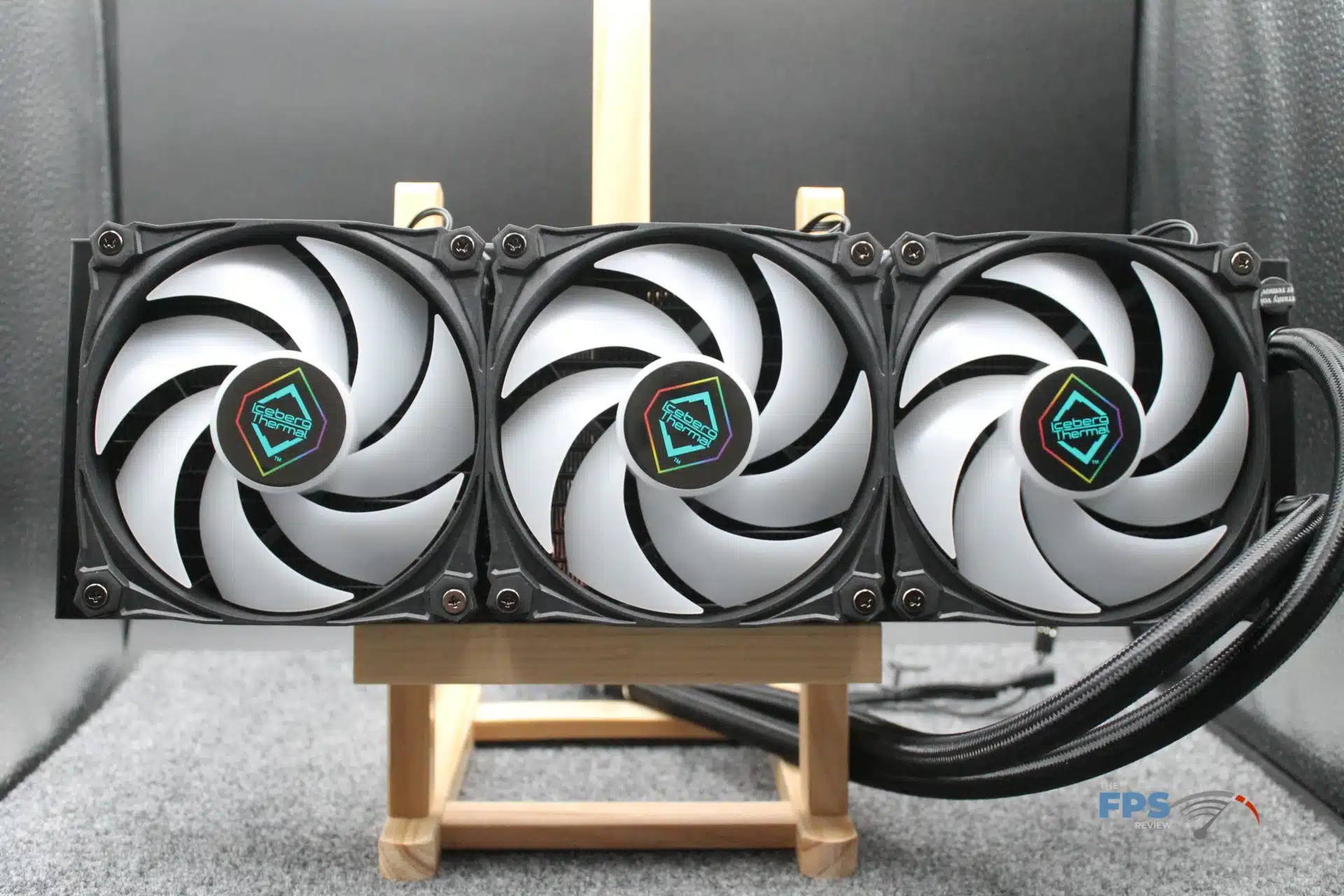 Computer Gpu Iceberg Iceberg Thermal IceFLOE OASIS 360 AIO CPU Cooler Review