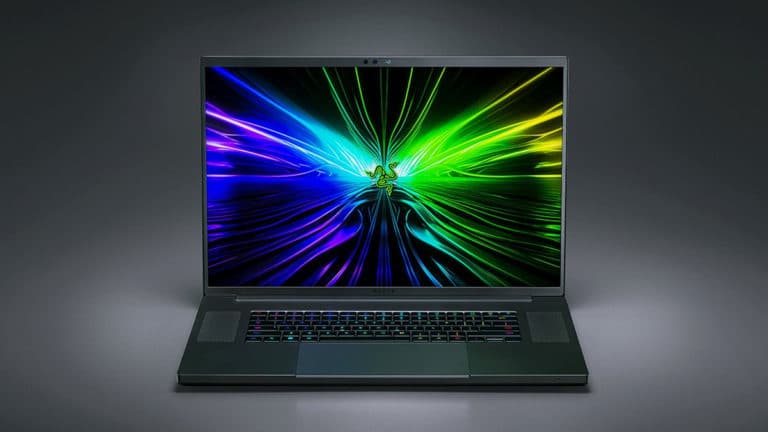 Razer Blade 18 Gaming Laptop Announced with World’s First 18” 4K 200 Hz Display, Thunderbolt 5, NVIDIA GeForce RTX 4090, and More