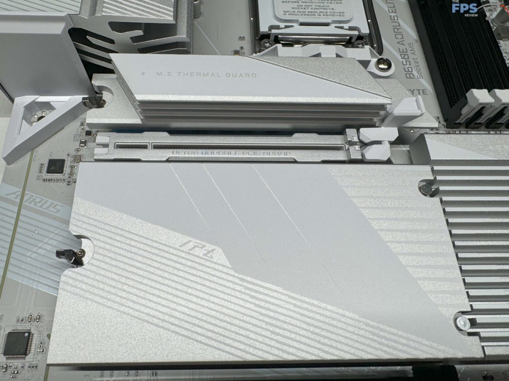 Close up on cooling solution