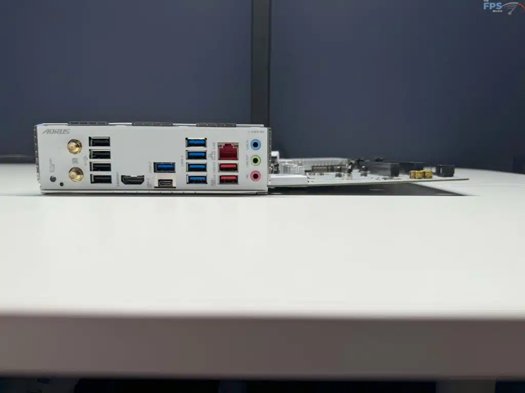 Rear I/O