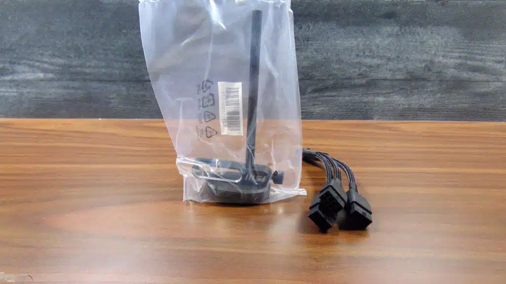 MSI GeForce RTX 4080 SUPER EXPERT Box Contents