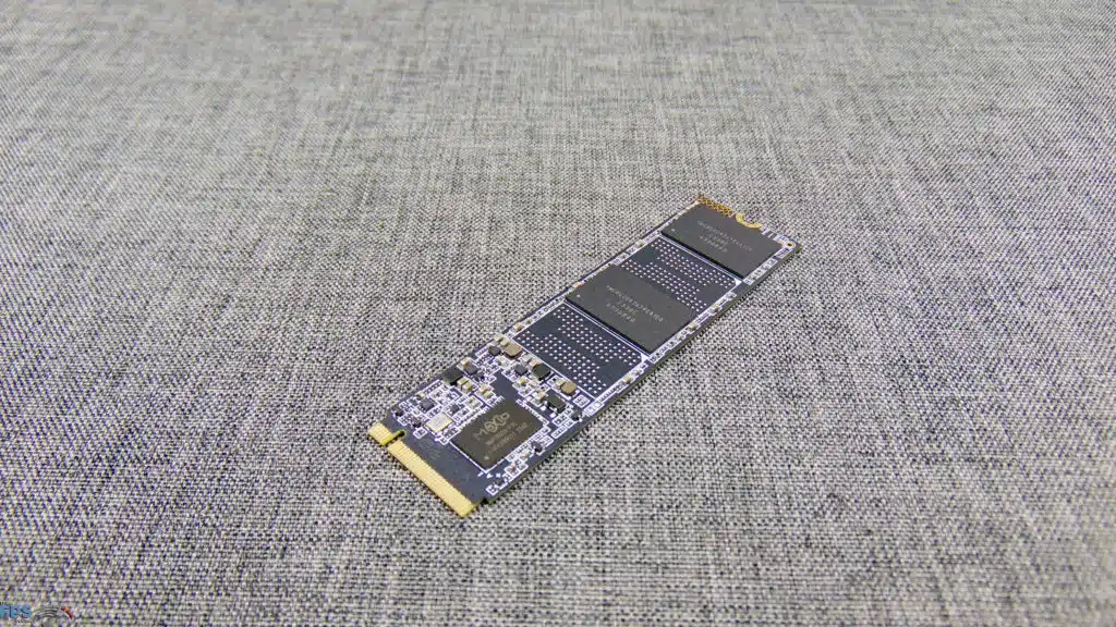 Netac NV7000-Q 1TB PCIe Gen4 M.2 NVMe SSD Bare Components Angled View