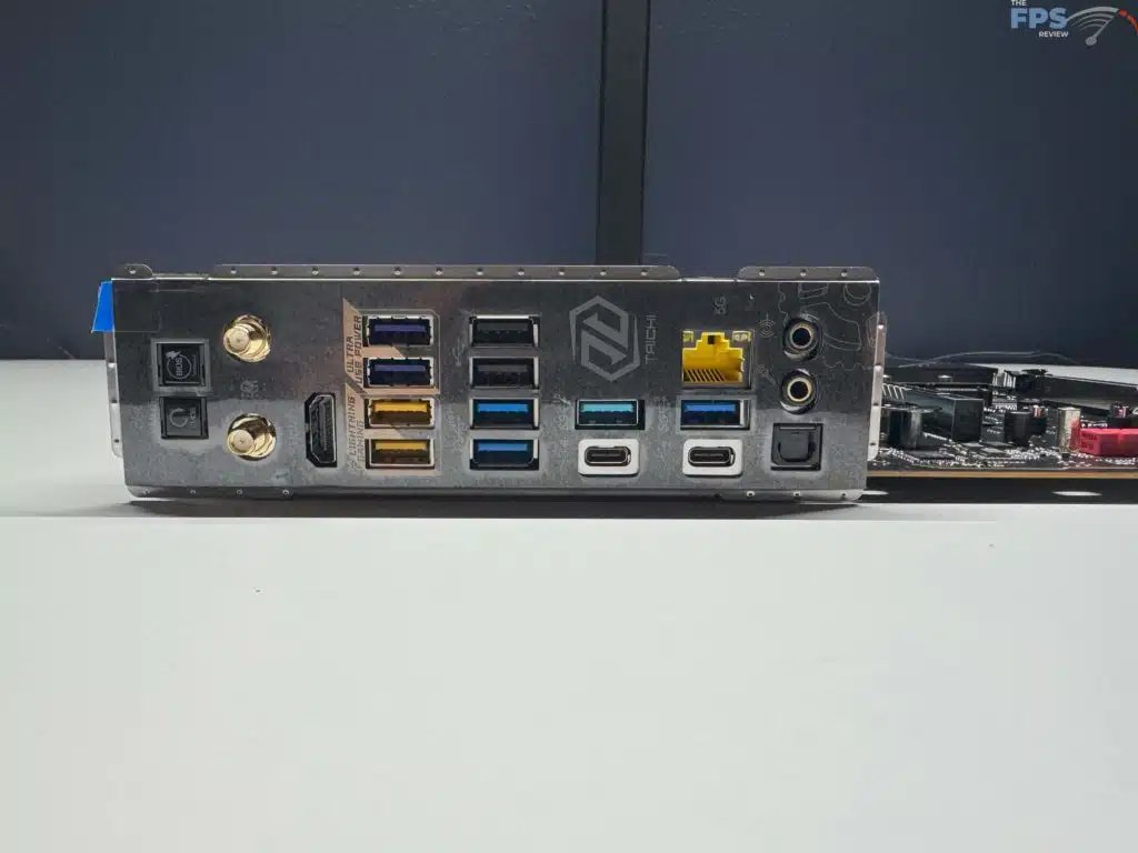 Rear I/O panel