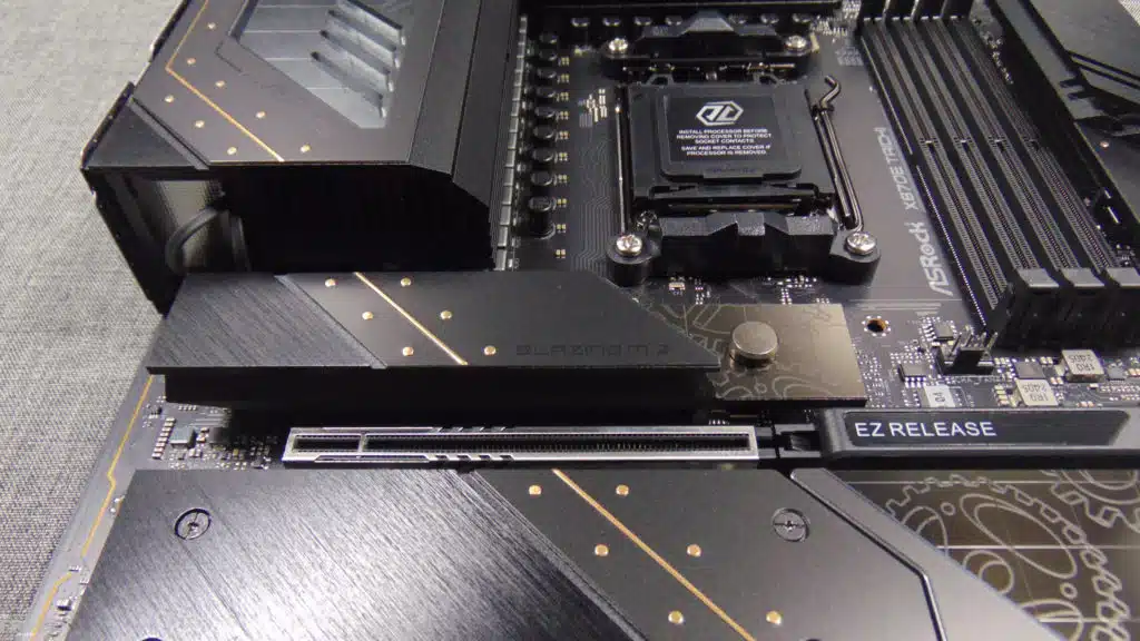 ASRock X870E Taichi Motherboard Primary Gen5 M.2 Slot and PCIe Gen5 x16 Slot with EZ Release