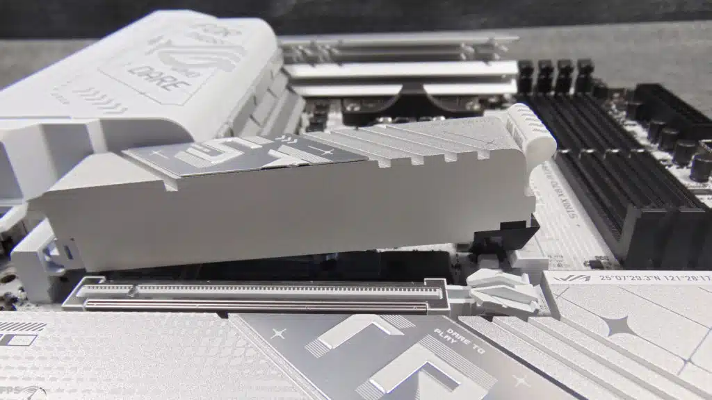 ASUS ROG STRIX X870-A GAMING WiFi Motherboard M.2 Heatsink
