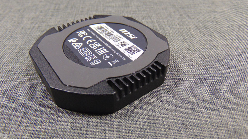 MSI DATAMAG 20Gbps Magnetic Portable SSD Bottom View Heatsink Fins
