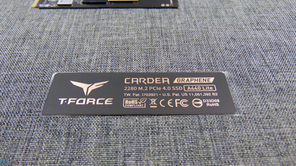 TEAMGROUP T-FORCE CARDEA A440 Lite 2TB PCIe Gen4 M.2 NVMe SSD Graphene Heatspreader