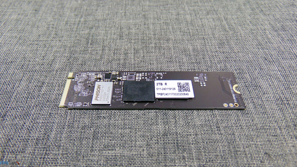 TEAMGROUP T-FORCE CARDEA A440 Lite 2TB PCIe Gen4 M.2 NVMe SSD Top View