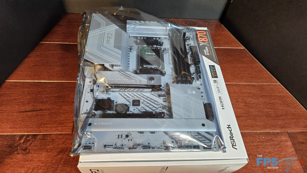 ASRock X870 Pro RS WiFi motherboard: antistatic bag