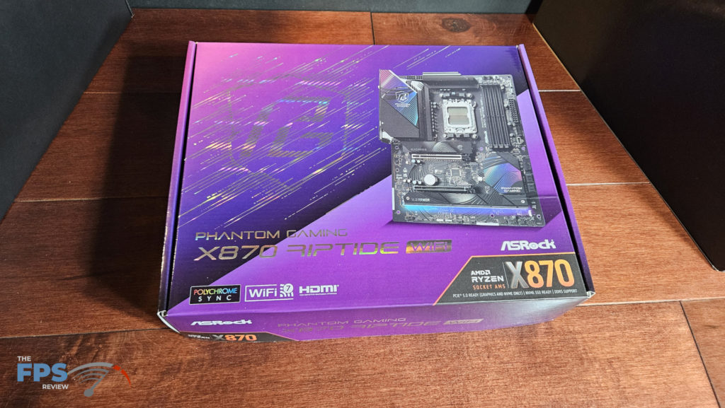 ASRock Phantom Gaming X870 RIPTIDE WiFi: box