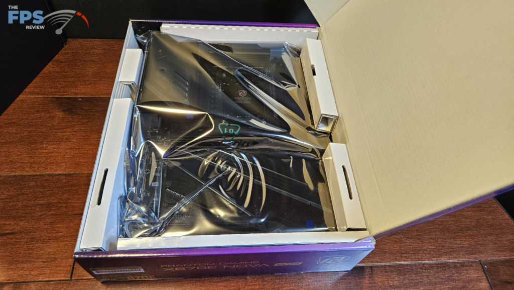 ASRock Phantom Gaming X870E NOVA WiFi motherboard: box open-2