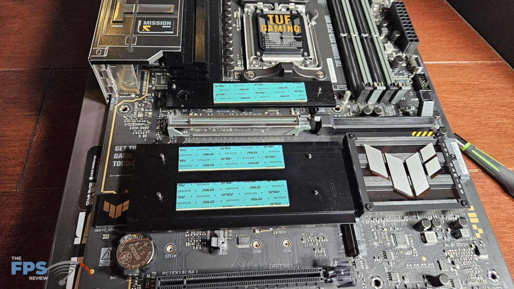 ASUS TUF GAMING X870-Plus WiFi motherboard: M.2 heatsinks