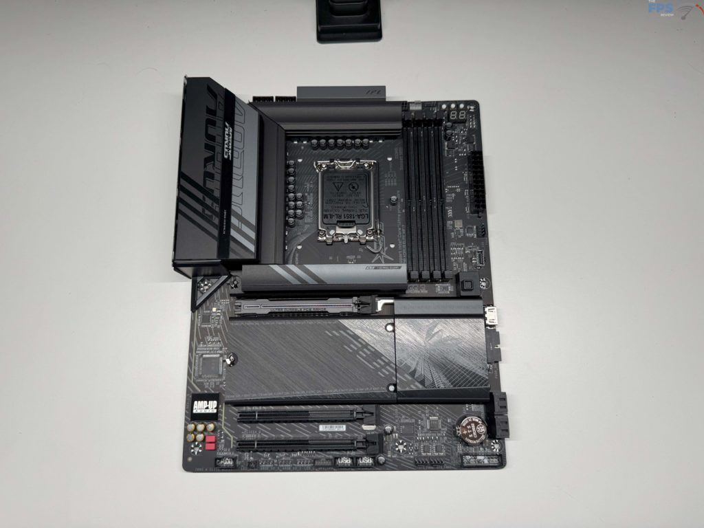 Overall motherboard