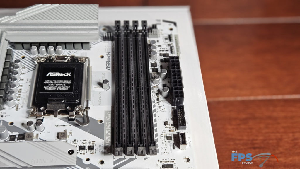ASRock Z890 Pro RS WiFi White motherboard: cpu socket and RAM slots