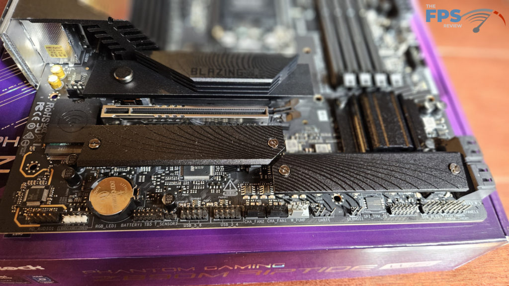 ASRock Phantom Gaming Z890M WiFi: bottom row headers