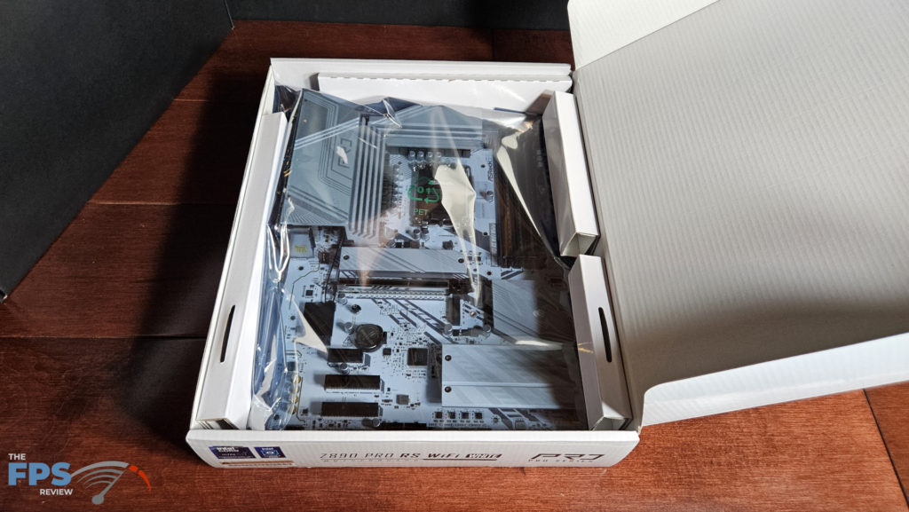 ASRock Z890 Pro RS WiFi White motherboard: open box