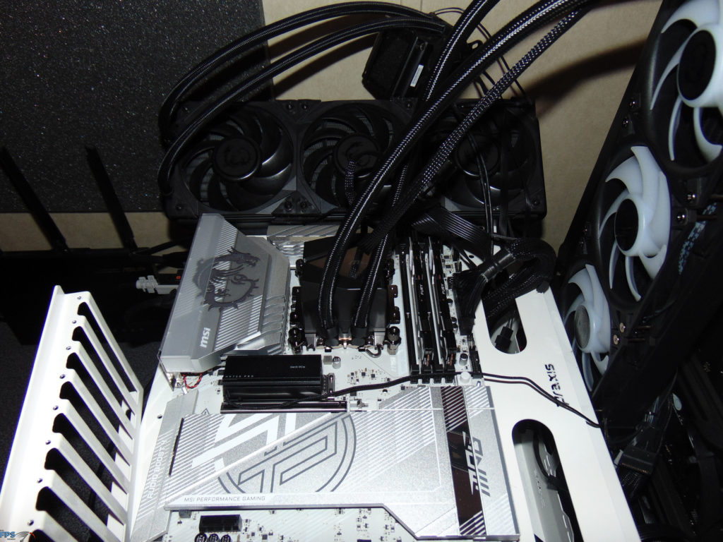 MSI MAG CORELIQUID I360 with MSI LGA 1851 Offset Kit Enhancer - I Installed