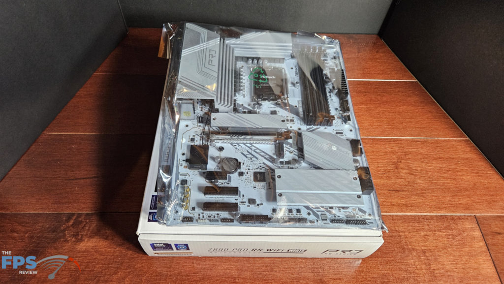 ASRock Z890 Pro RS WiFi White motherboard: antistatic bag