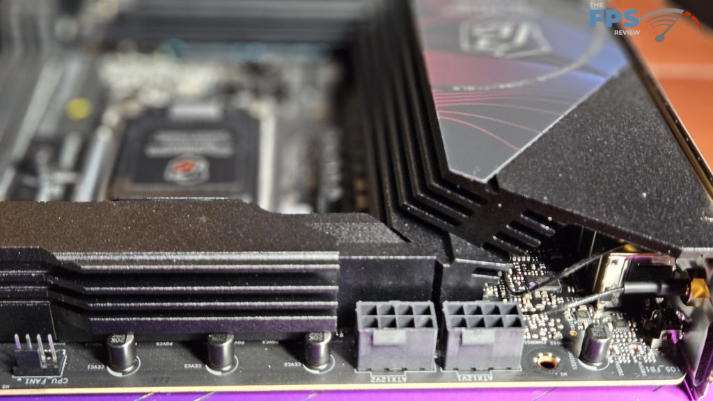 ASRock Phantom Gaming Z890M WiFi: closeup VRM cooling