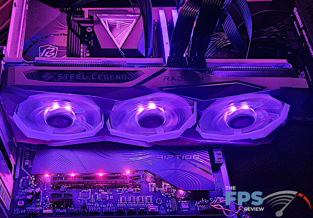 ASRock Phantom Gaming Z890 RIPTIDE WiFi: lights-1