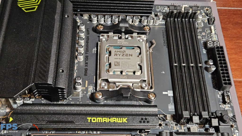 MSI MAG X870E TOMAHAWK WiFi motherboard: cpu in