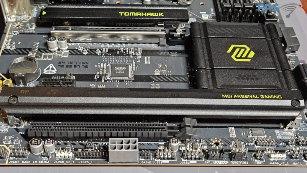 MSI MAG B860 TOMAHAWK WiFi : primary M.2 and PCIe