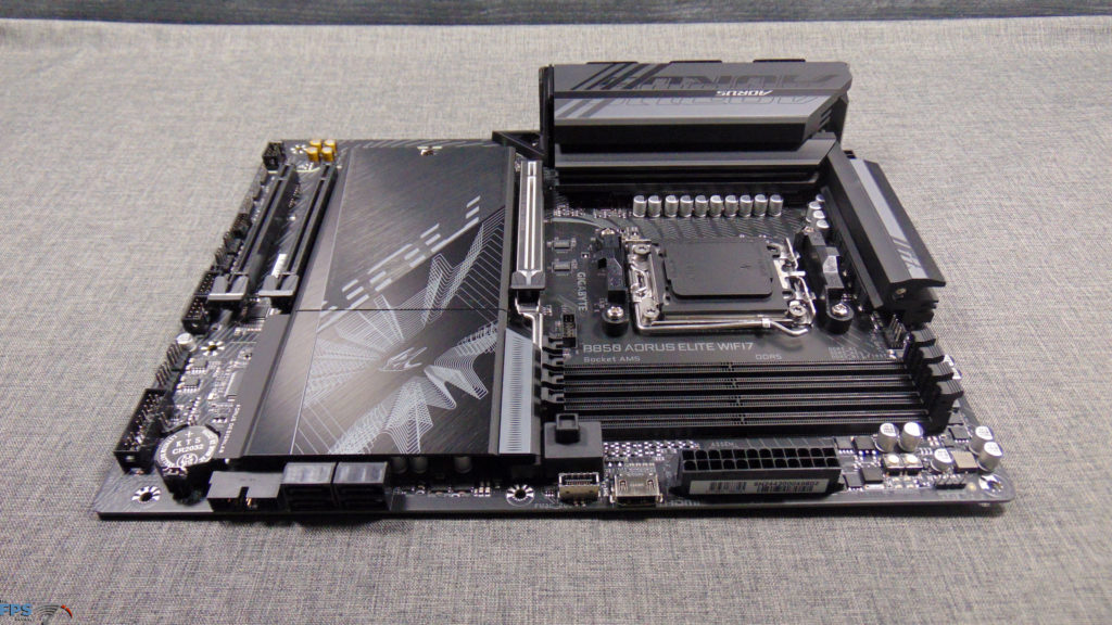 GIGABYTE B850 AORUS ELITE WIFI7 Top Angled View
