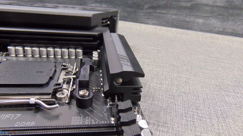 GIGABYTE B850 AORUS ELITE WIFI7 VRM Heatsinks