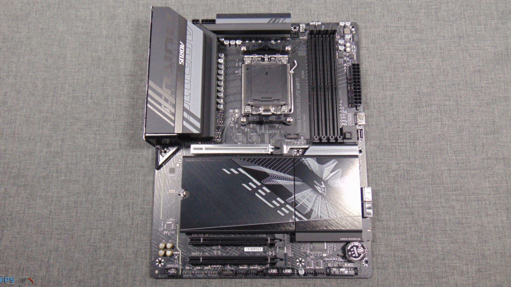 GIGABYTE B850 AORUS ELITE WIFI7 Motherboard Top View