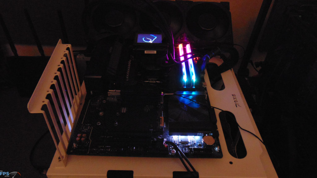GIGABYTE B850 AORUS ELITE WIFI7 Running with RGB