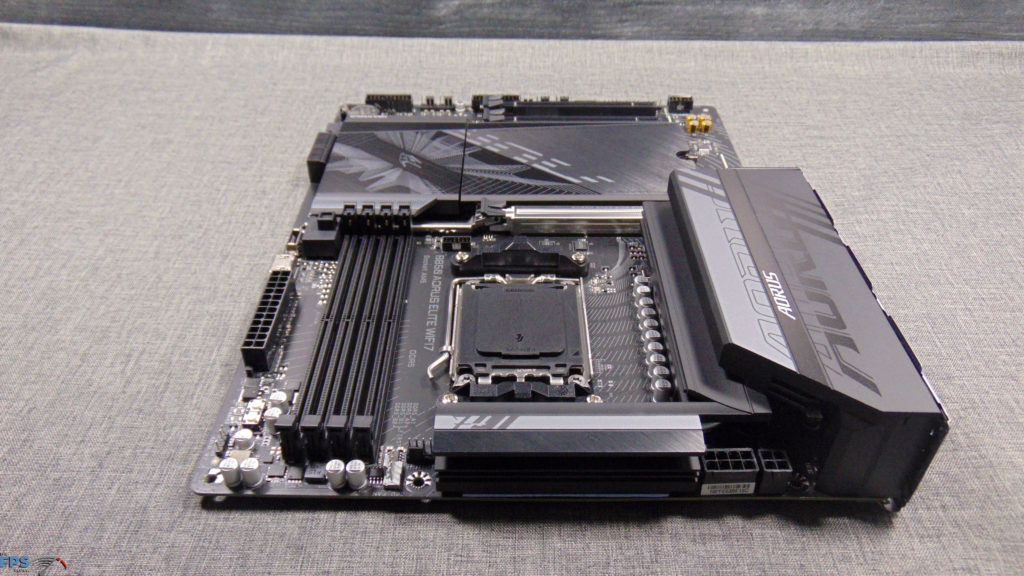 GIGABYTE B850 AORUS ELITE WIFI7 Top Angled View