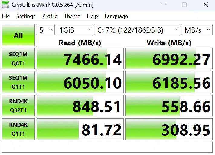MSI MAG X870E TOMAHAWK WiFi motherboard: crystalDiskMark