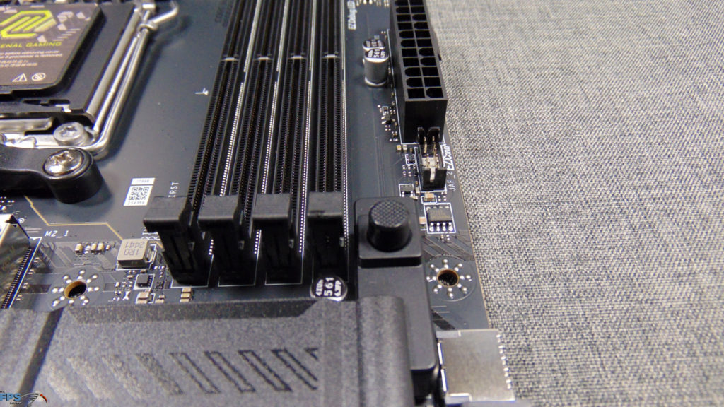 MSI MAG B850 TOMAHAWK MAX WIFI PCIe Graphics Slot EZ Release